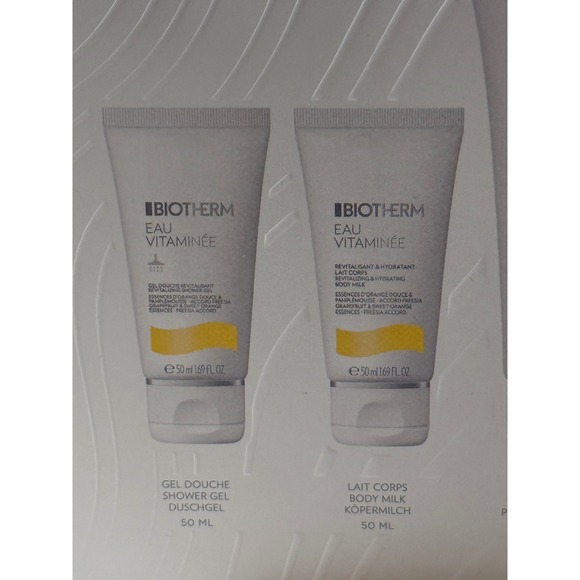 Biotherm • Eau Vitaminee Revitalizing Bodycare Gift Set • Hand, Lip, Body NEW - Picture 4 of 7
